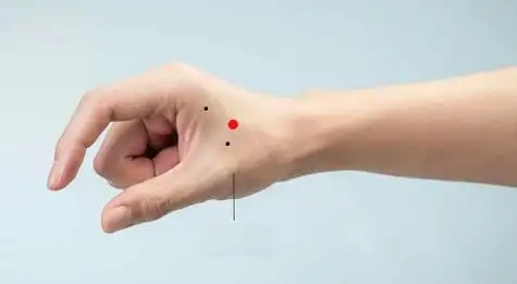 右手虎口有痣的女人 右手手背虎口有痣的女人-善吉网