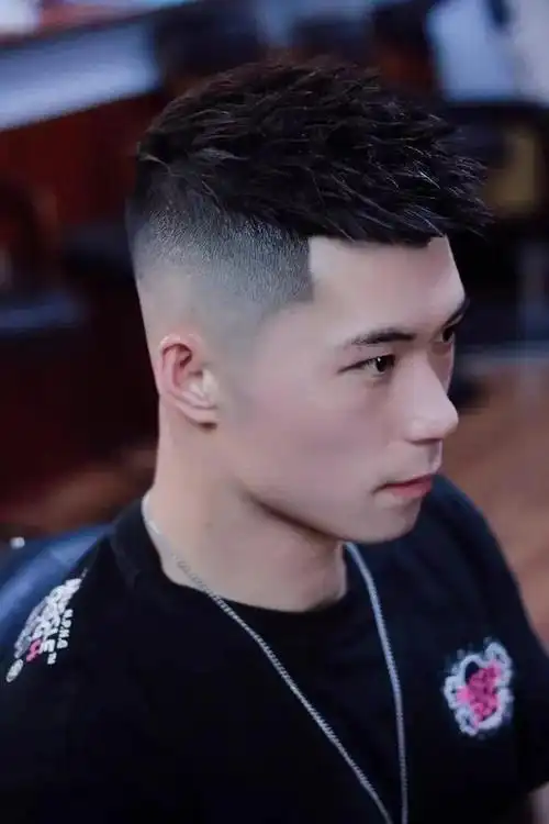 最帅还是飞机头,清爽还有型|脸型|卷发|短发|碎发|男士发型_网易订阅