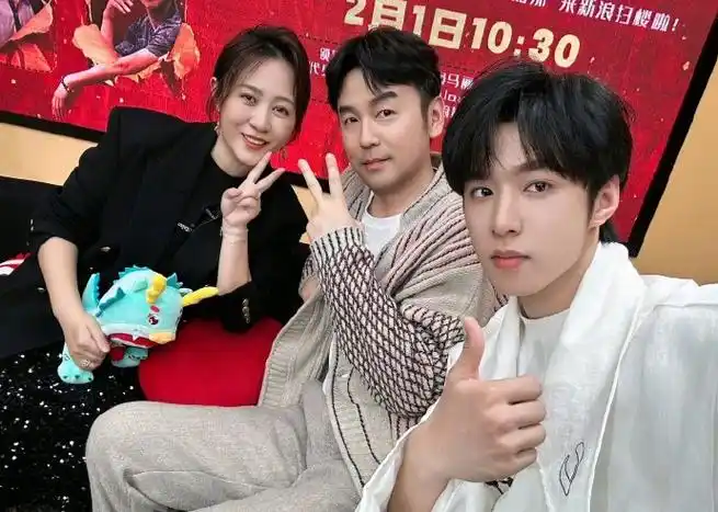 雷佳音马丽比耶不告诉刘耀文##雷佳音马丽比耶没告诉刘耀文##刘耀文