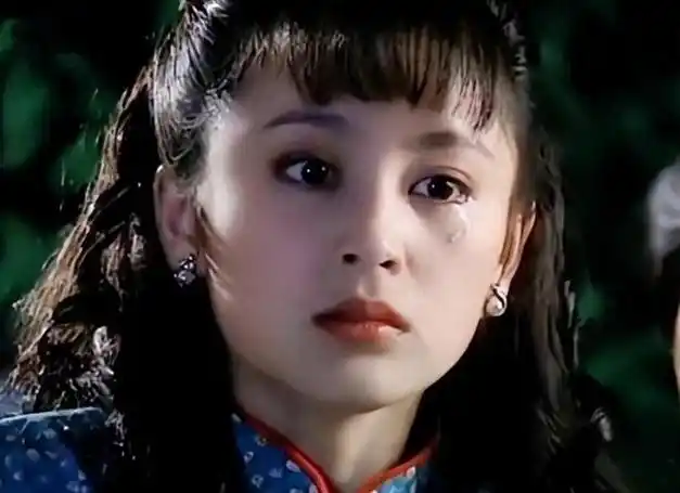 大陆第一美女陈红年轻时有多美长相天然穿衣时髦太惊艳了