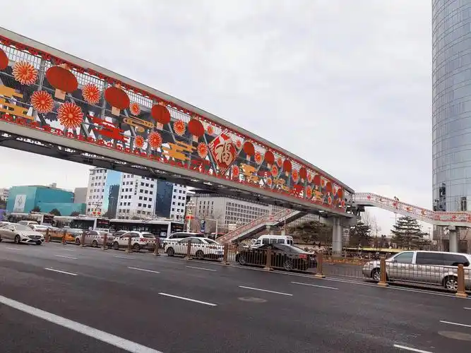 东单北过街天桥