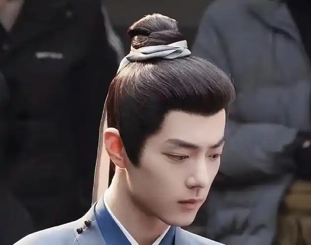 肖战再度挑战古装角色,《藏海传》剧照曝光,期待爆款新戏!