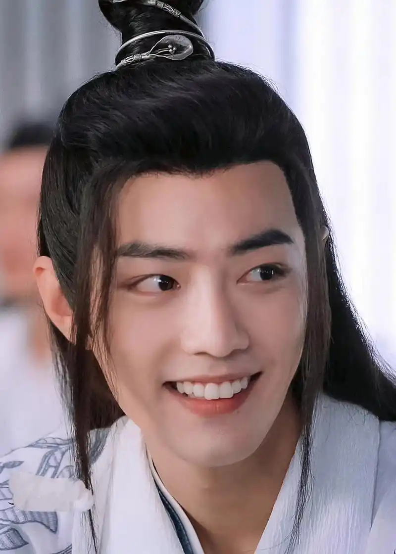 肖战魏无羡图片:大头永远心动