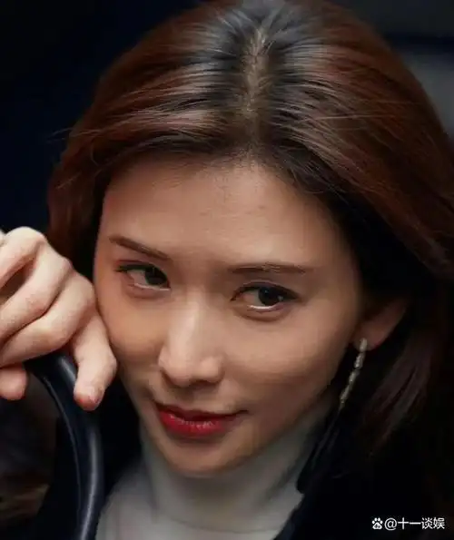 作为曾经的湾湾第一美女,林志玲的颜值一直都备受媒体的关注,近日