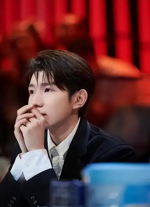 如今再看tfboys三人处境原来命运的馈赠早已注定好