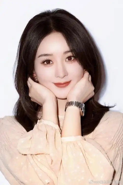 赵丽颖浪琴表优雅大使##赵丽颖比心黑白照##赵丽颖人生六宫格##陪