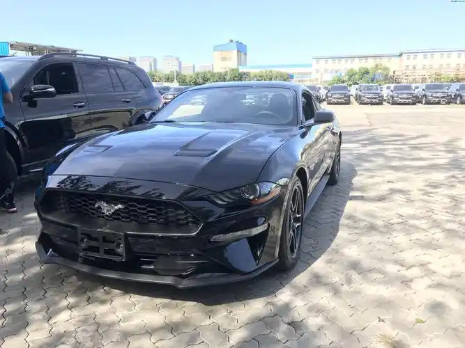 2021福特野马23t风暴黑高配多少钱35万上路销售全国