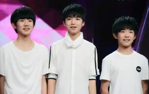 荷尔蒙爆棚!王俊凯现身蔡依林演唱会,牵手自曝理想型掀全场高潮