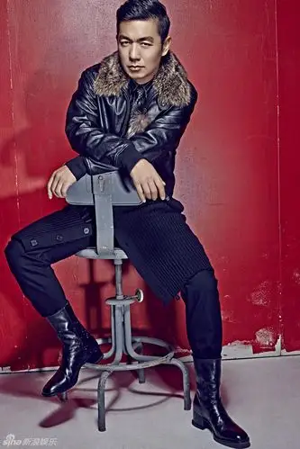 组图:邢佳栋演绎立冬大片 彰显型格舒适有度_高清图集_新浪网