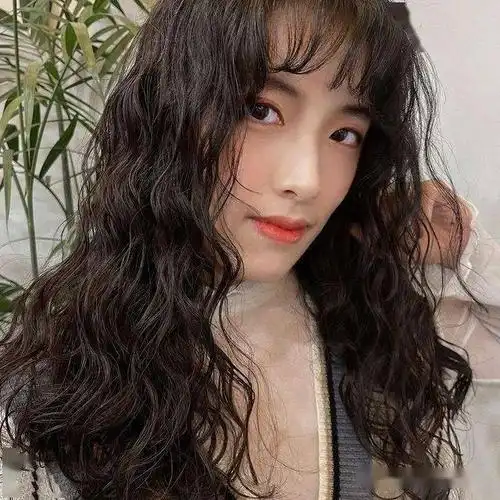 2021年,中长发烫发精选,选对发型就很美