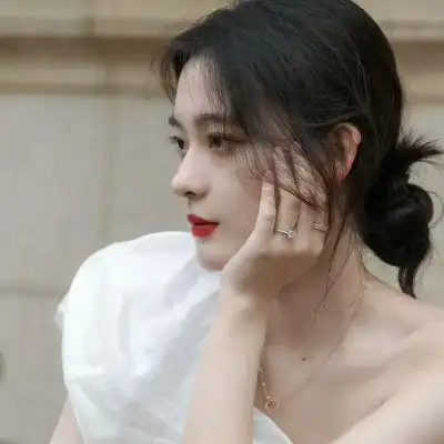 大气有格局微信头像女女生头像原宿风成熟