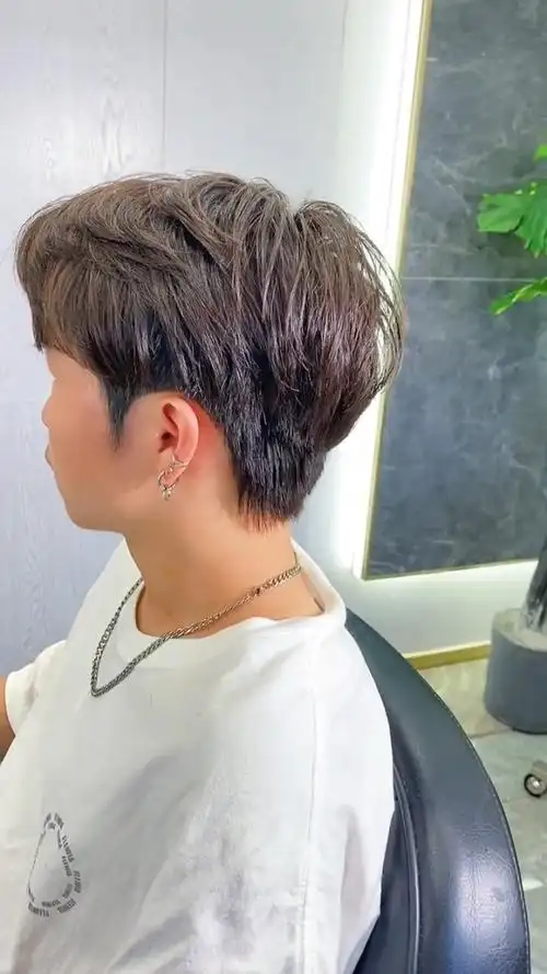 微分碎盖 气垫烫 男士发型