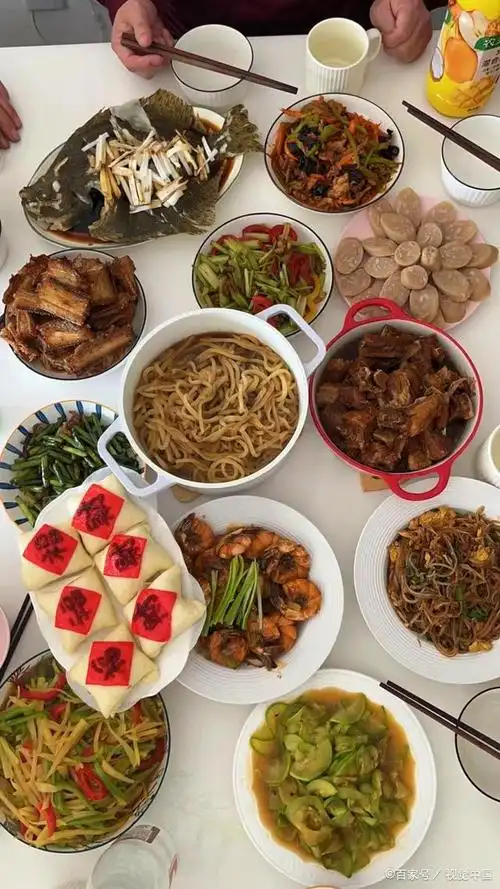 当你能够自己做好家常菜时,就可以自由地在家里享受美食的乐趣了.加油