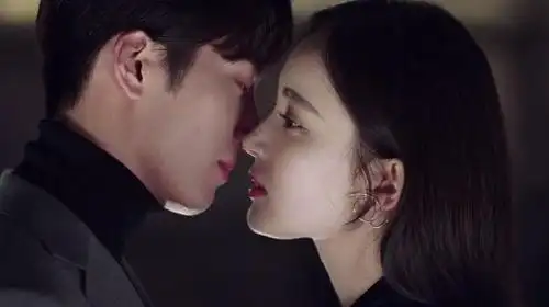 古力娜扎与窦骁吻戏视频在线观看 - 西瓜视频