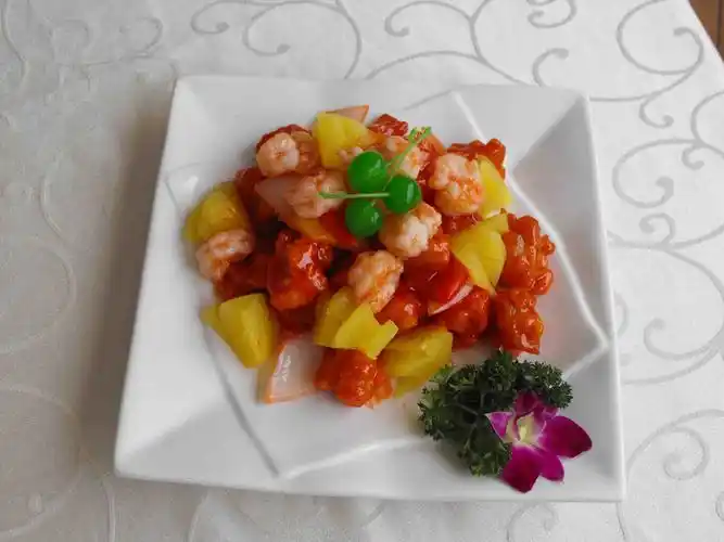 顶尚餐厅来慈溪喽4月1日起中餐全场菜品6.8折哦,外卖可送!