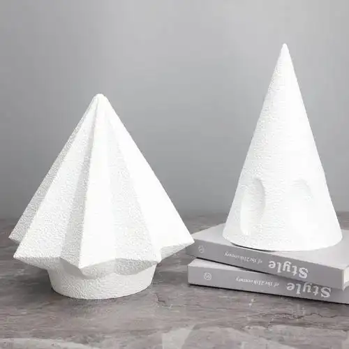 现代简约树脂锥形白色创意摆件售楼处样板房别墅客厅桌面软装饰品