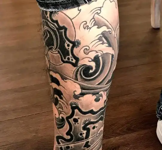 招财猫花腿纹身图片_腿部老传统纹身图案(3)_福建省三明市纹身店-雀