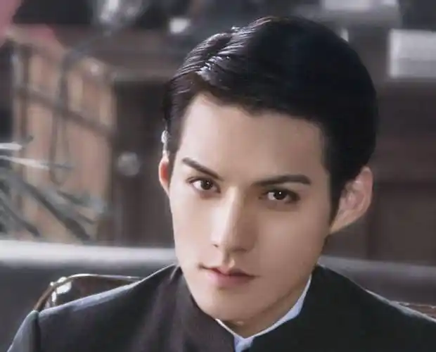 的4位浓颜系男星,陈坤上榜,最后一位是亚洲颜值巅峰_吴磊_严屹宽_长相