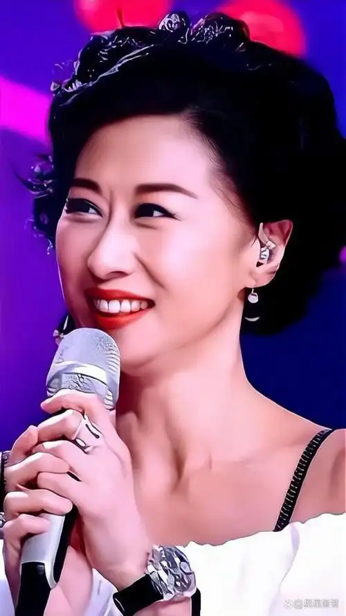 明星图集~叶倩文