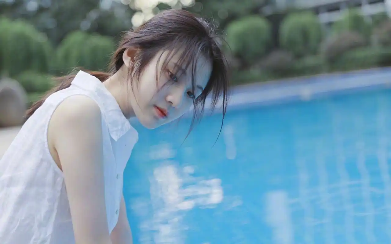 张慧雯夏日小清新高清桌面壁纸