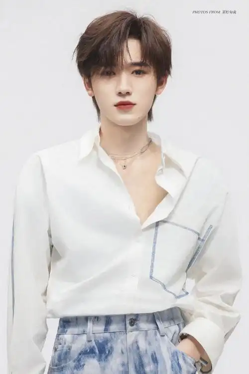 宋亚轩王牌对王牌##宋亚轩天猫双11惊喜夜