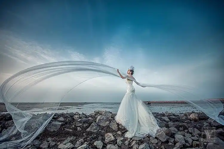 一个人的婚纱照