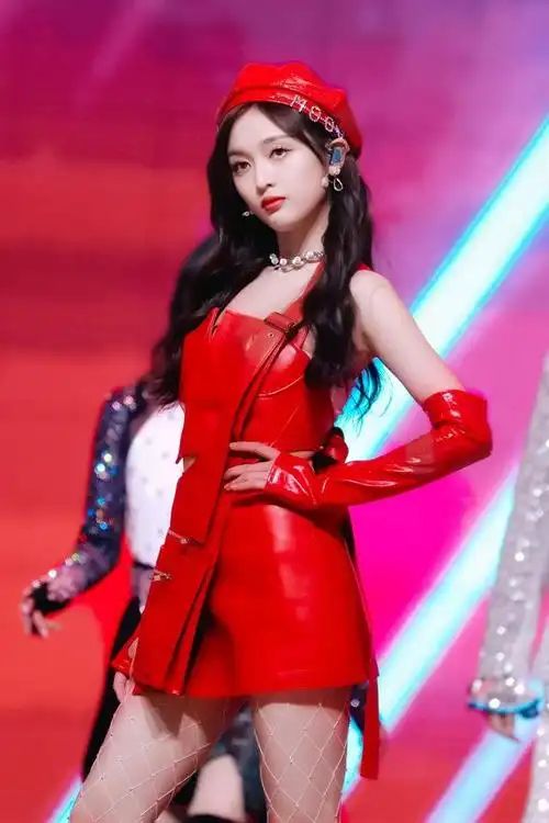 《美女系列》——吴宣仪「上」