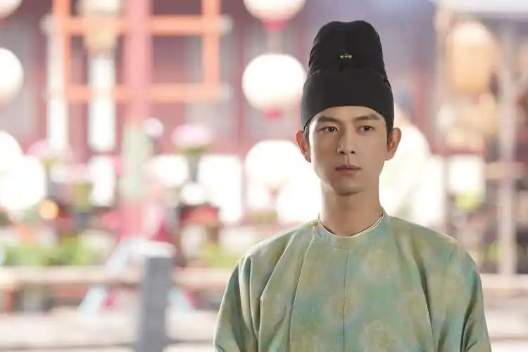 李现国色芳华# 蒋长扬毅然赴险,闻面念情欣然前往