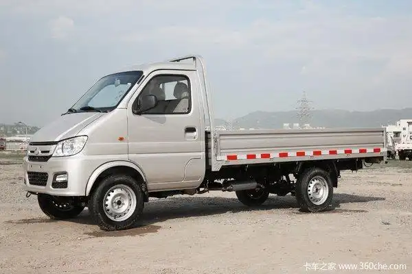 新豹mini载货车火热促销中 让利高达0.5万