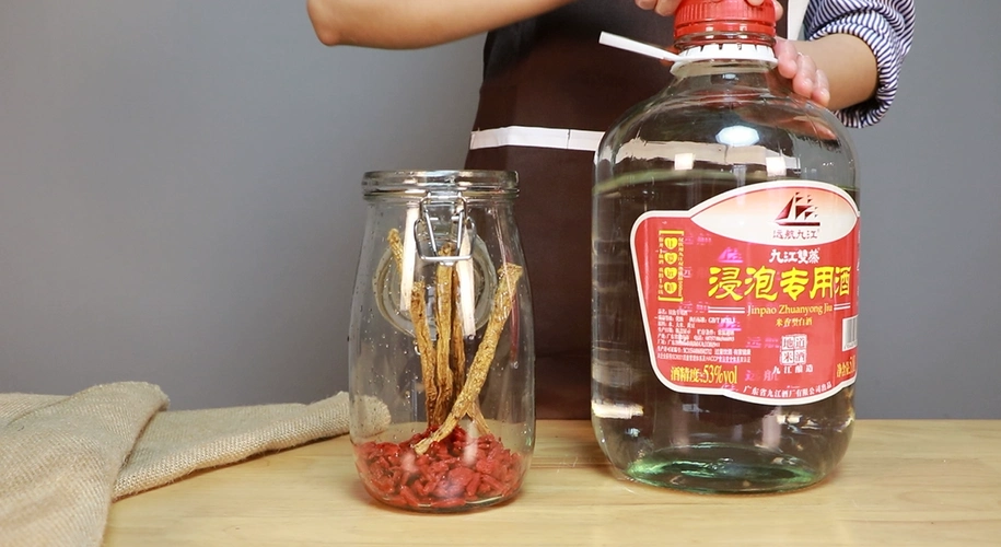 党参泡酒的功效与作用党参泡酒怎么做