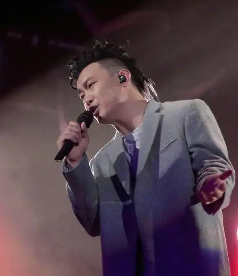 陈奕迅7月11号演唱会:无论今天有多坏,明天都是新的一天