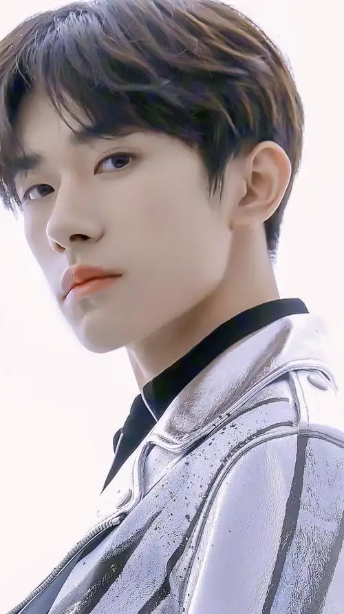 易烊千玺治愈壁纸