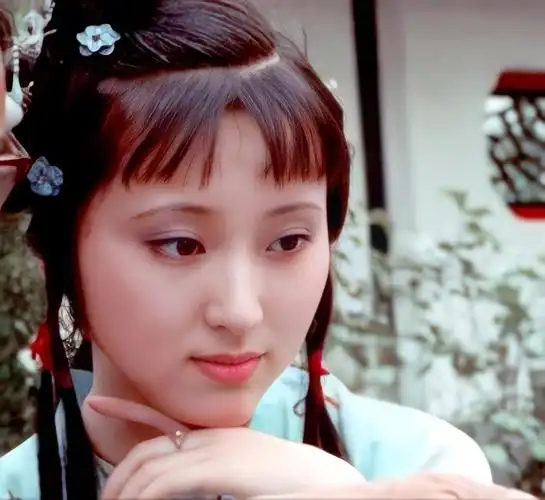 有没有87版林黛玉的高清壁纸可以分享