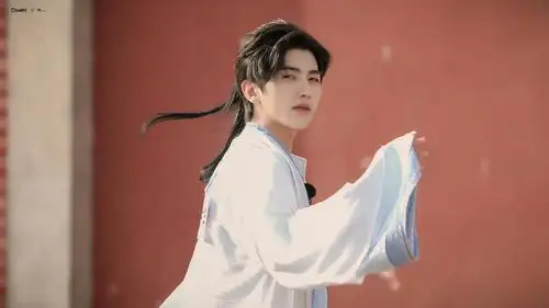 作为一个颜控,经过严格筛选,分享今天我存的蔡徐坤古装图