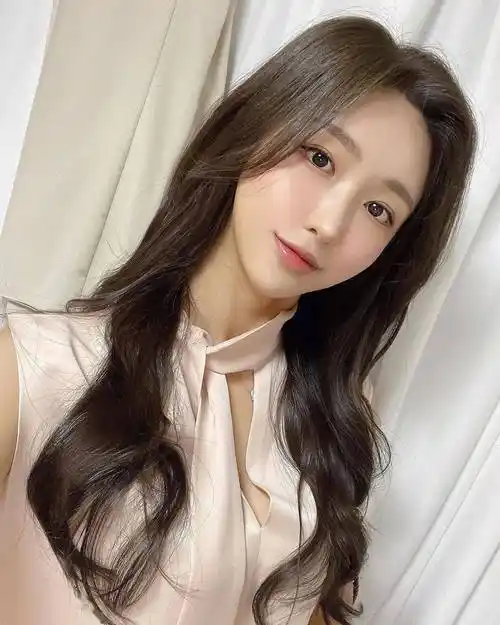 又一位韩国 "大" 姐姐_美女_hxdm_姐姐