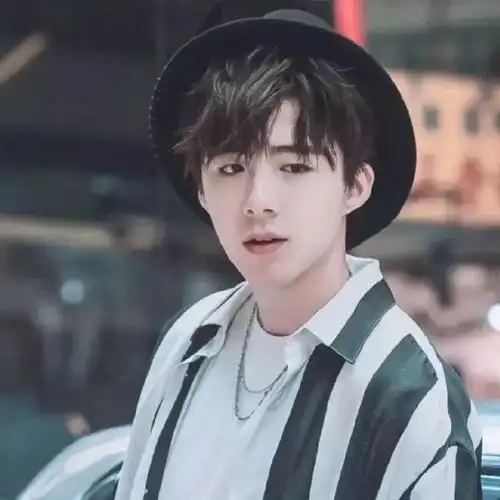 昵称摩登兄弟 身高178mm 微博md_摩登兄弟 年龄1990年1月8日 辽宁