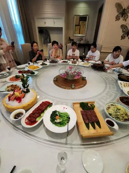 2019年5月29日在营口国际酒店为老人家过八十寿生日宴