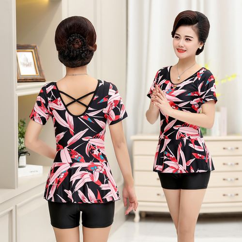 泳衣中年女款连体保守遮肚显瘦大码泡温泉平角带袖妈妈老年游泳衣