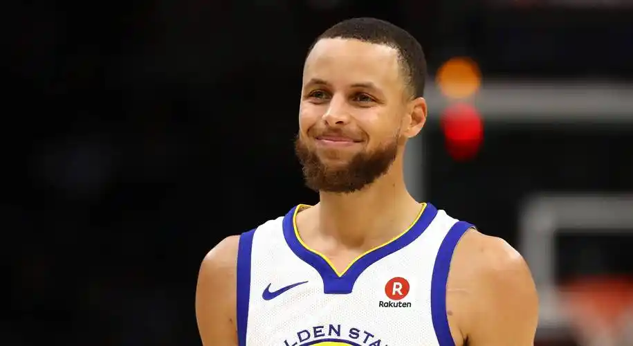 勇士新赛季仍靠"库有引力"?_库里_湖人队_保罗