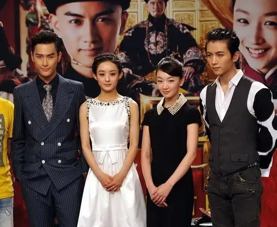 周冬雨和赵丽颖