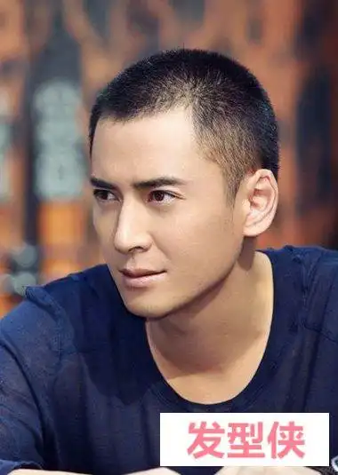 2019年男士剃干净利索平头发型图片 90后男士理时尚帅平头发型全集