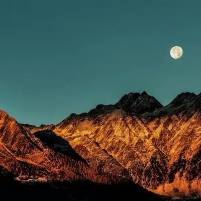 唯美壮观的山峰微信头像风景图片大全