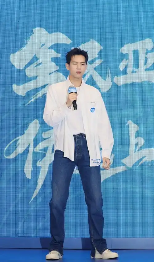 李现##李现跳霹雳舞好可爱