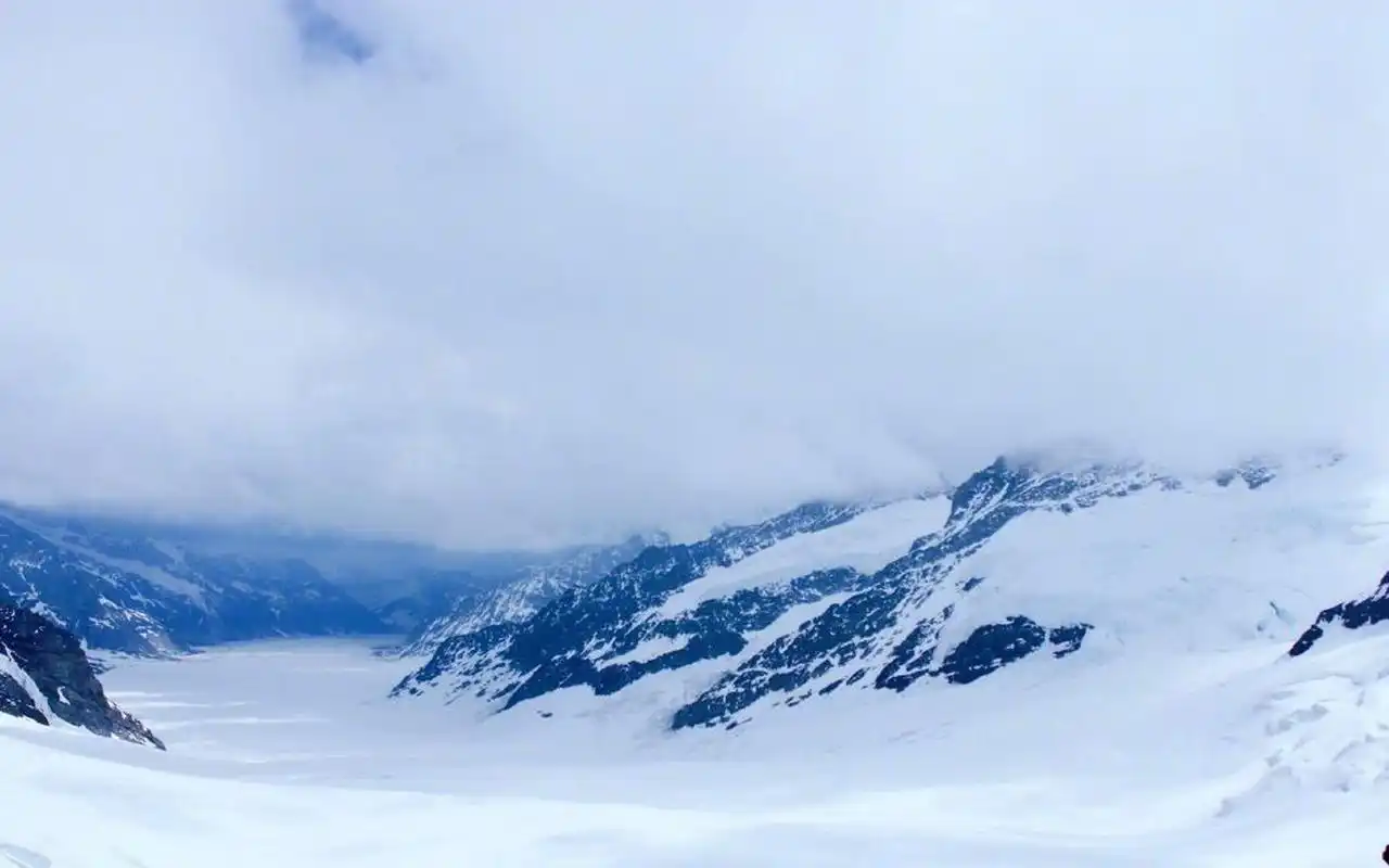 唯美雪山自然风光图片桌面壁纸