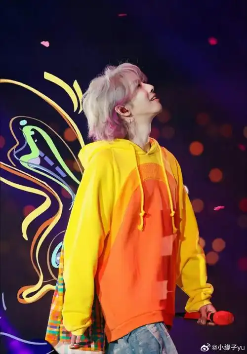 华晨宇超话好可爱的fa蝴蝶#华晨宇