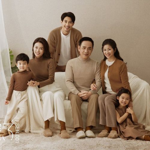 儿童摄影服装亲子装针织款休闲家庭装影楼全家福艺术照秋冬款新款