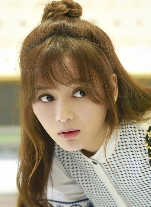 长月烬明免费观看电影2021枪版完整版下载手机在线观看