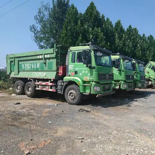 供应国五二手德龙自卸车 后八轮5米8 三桥 双桥渣土车 现货