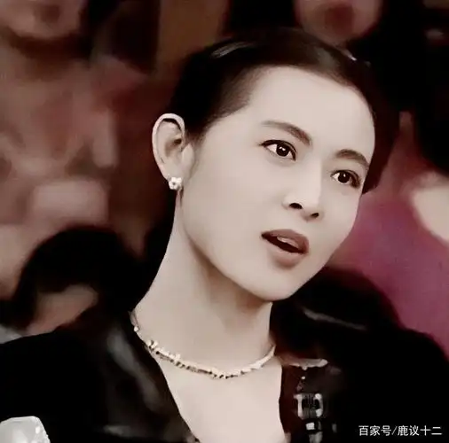 主持过13届春晚,曾被陈凯歌抛弃,20岁选择不跟父亲姓,"春晚女神"倪萍