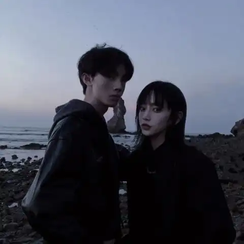 快手头像情侣超拽霸气一对 98k打_qq情侣头像_我要个性网